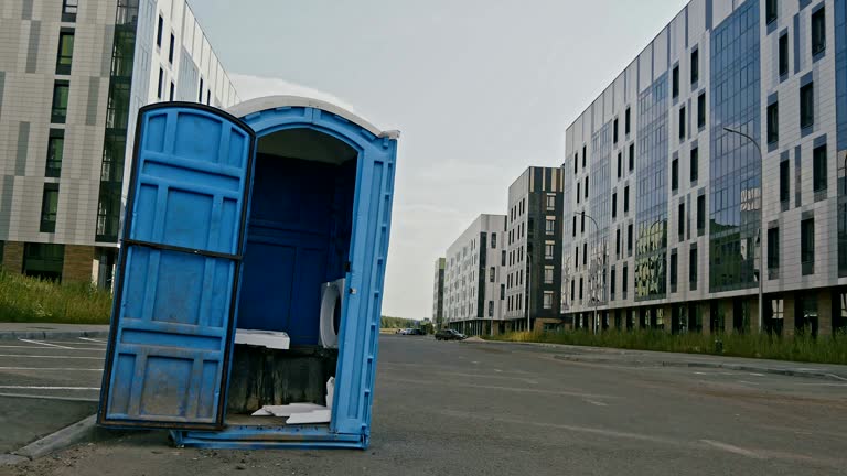 Best VIP or Luxury Restroom Trailers  in North Springfield, VA